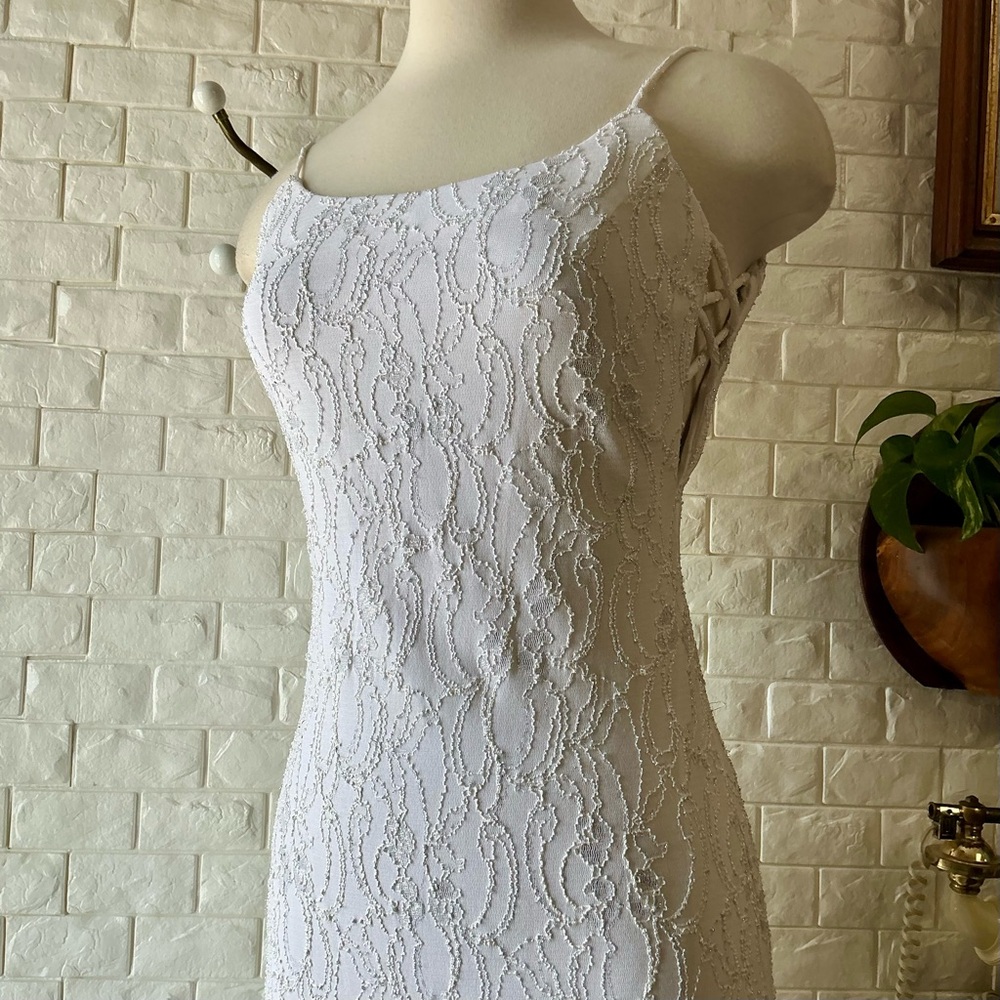 Vintage 1990s White Lace Overlay Bodycon Formal Dress Side Cut-Outs Scoop Back - Picture 4 of 14